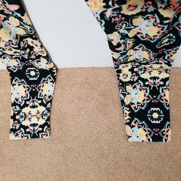 LulaRoe leggings TC Tall & Curvy floral mandala print pull on waist boho 2016 - Picture 8 of 11